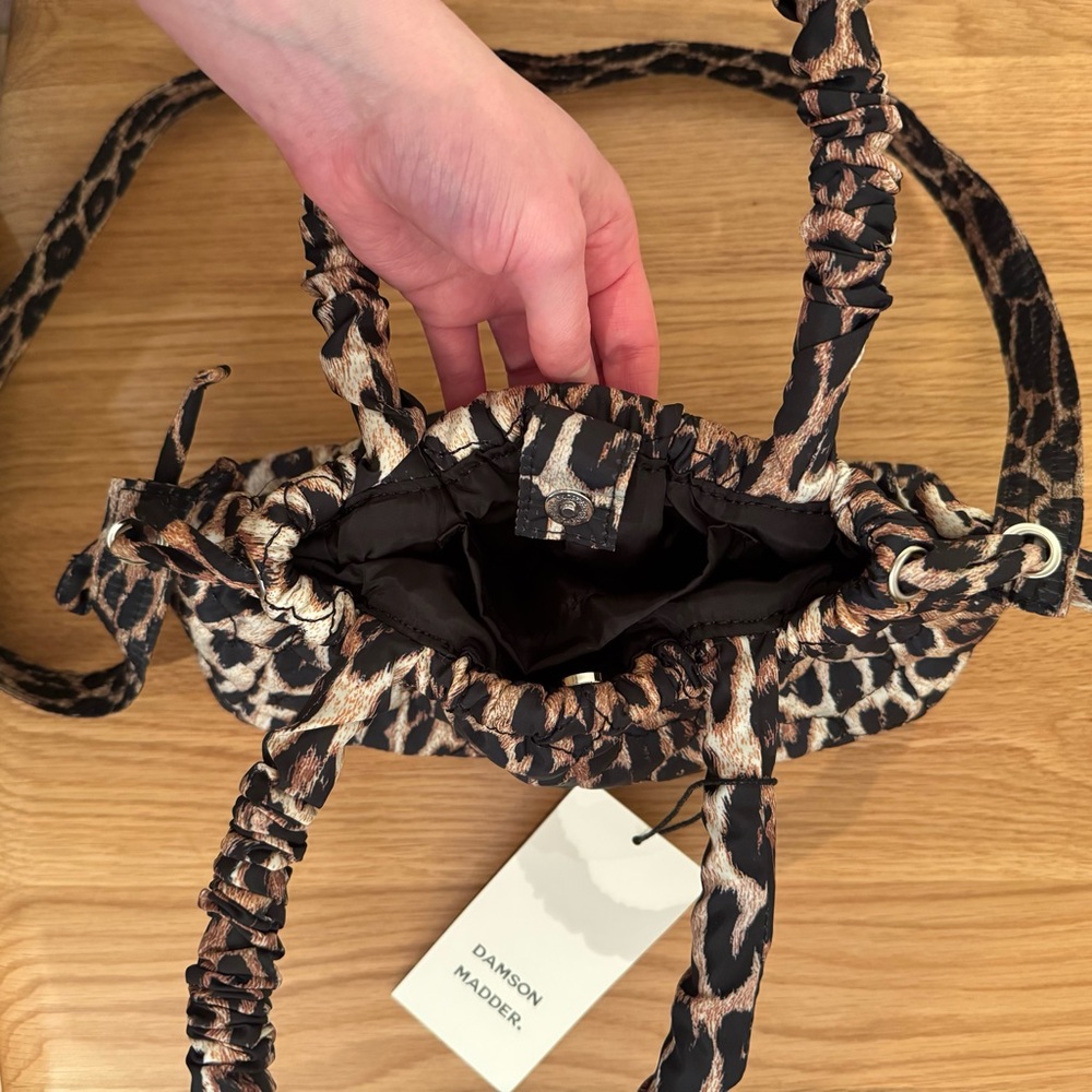 Damson Madder Alani Grab bag Leopard - Picture 4 of 4